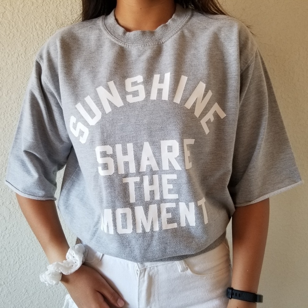 Gray Graphic Cinched Sweatshirt